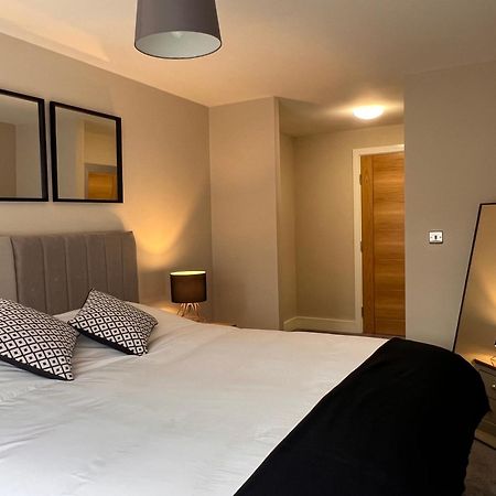 سوليهال Modern Apartment - Bhx Nec - Free Secure Gated Parking المظهر الخارجي الصورة